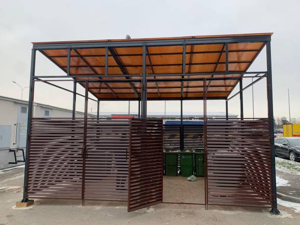 Высокая контейнерная площадка КП26, 6000x3000x4000 мм