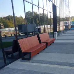 Скамейка стальная «Авиньон» 2,25 м (лиственница)