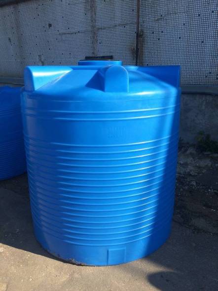 Емкость (резервуар) пластиковая вертикальная с крышкой, 2000 л, черный [TV2000S1]