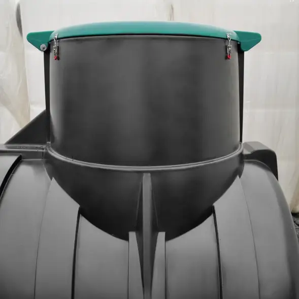 Емкость подземная U 3000 oil черный