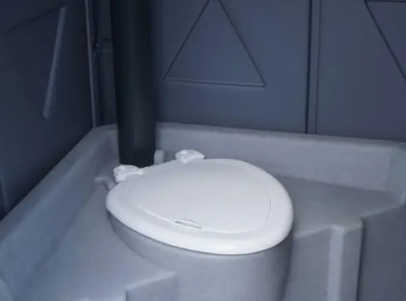 Туалетная кабина «Комфорт» с пластиковым поддоном