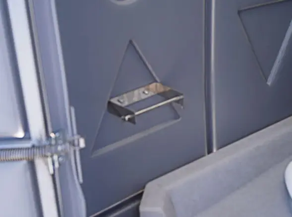 Туалетная кабина «Дачник» с деревянным поддоном (бак 150 литров)