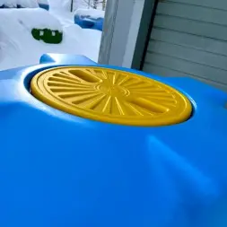 Ёмкость прямоугольная 700 литров вертикальная