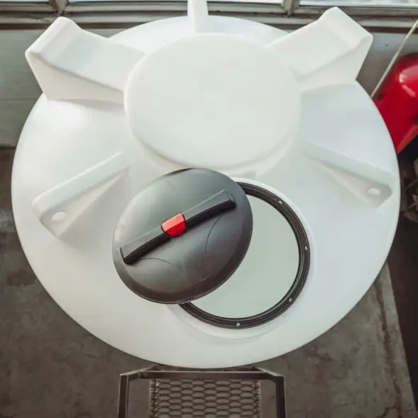 Емкость ЦКТ 5000 л с патрубком 160мм под плотность до 1,2 г/см³ белая