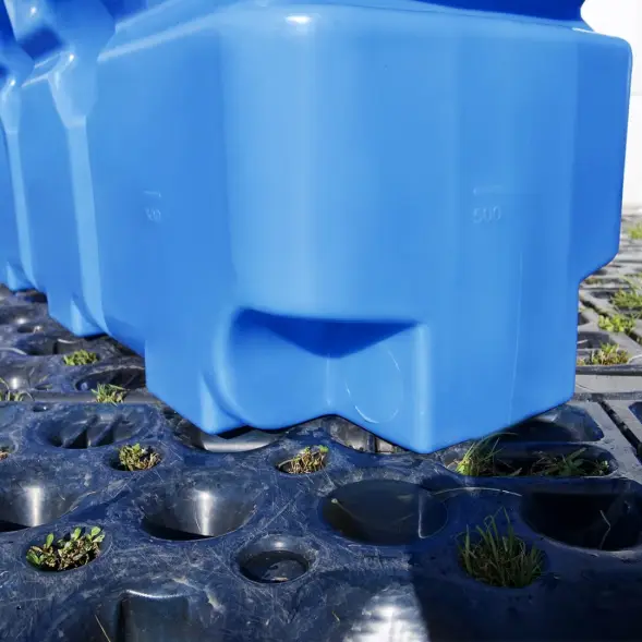 Емкость ST 2000л под плотность до 1.5 г/см3 с откидной крышкой синяя